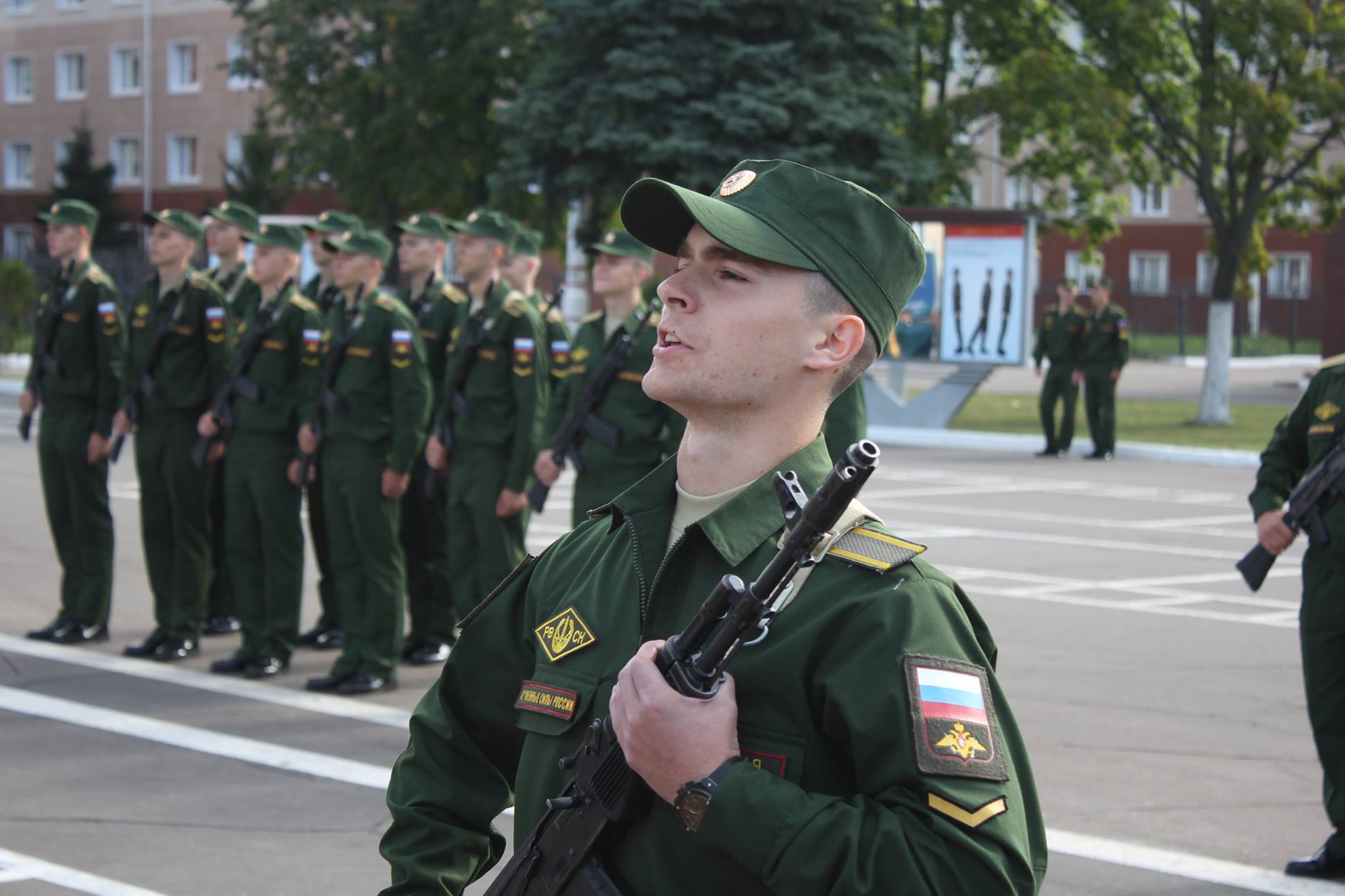 Командир роты воинское звание