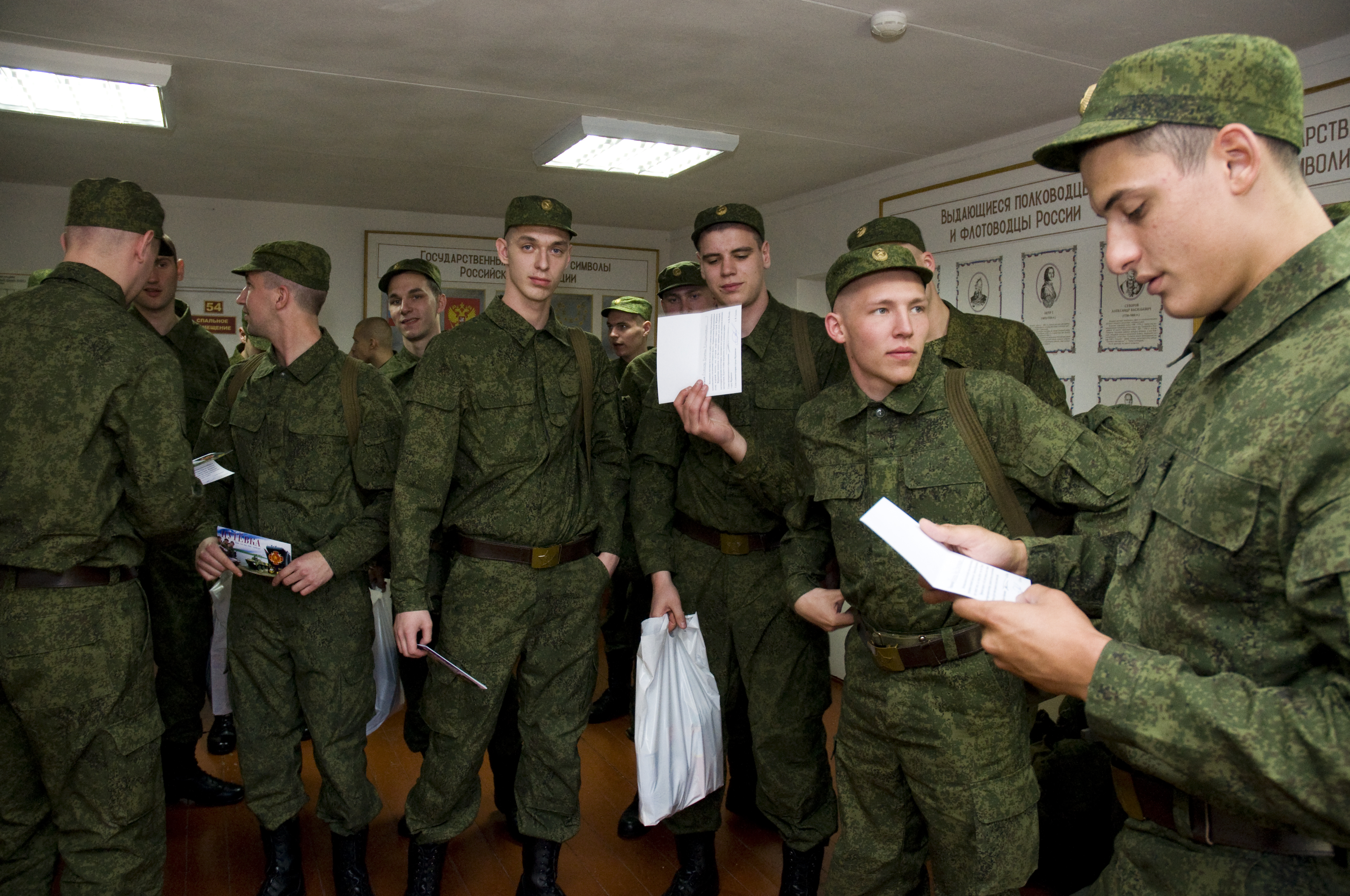 Сержанты мобилизация. Военная служба по призыву. Призывники. Призыв. Армия призывники.